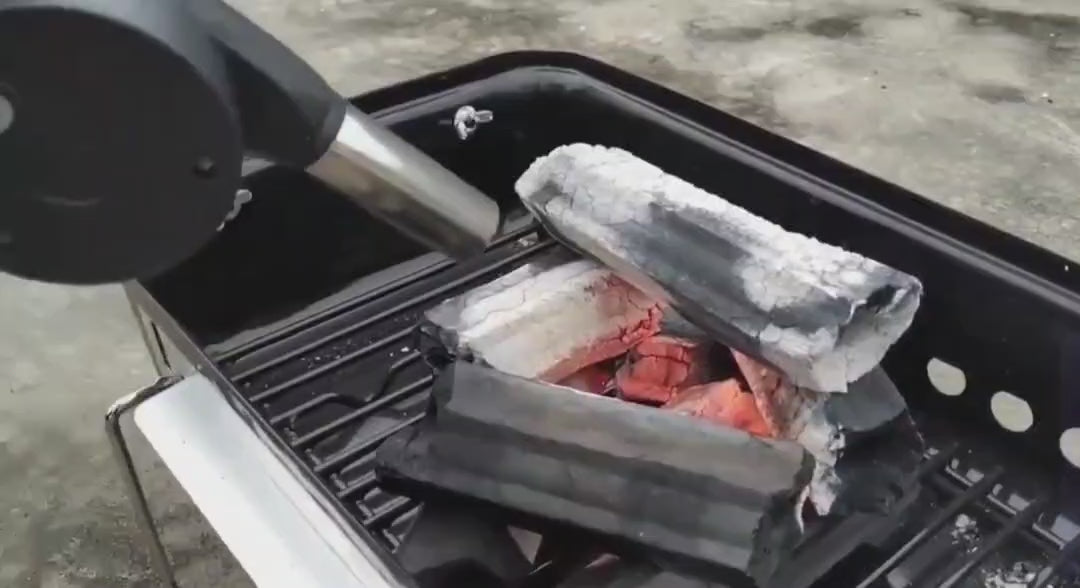 BlazeBellow™ Hand-Crank Fire & Braai Blower – Battery-Free